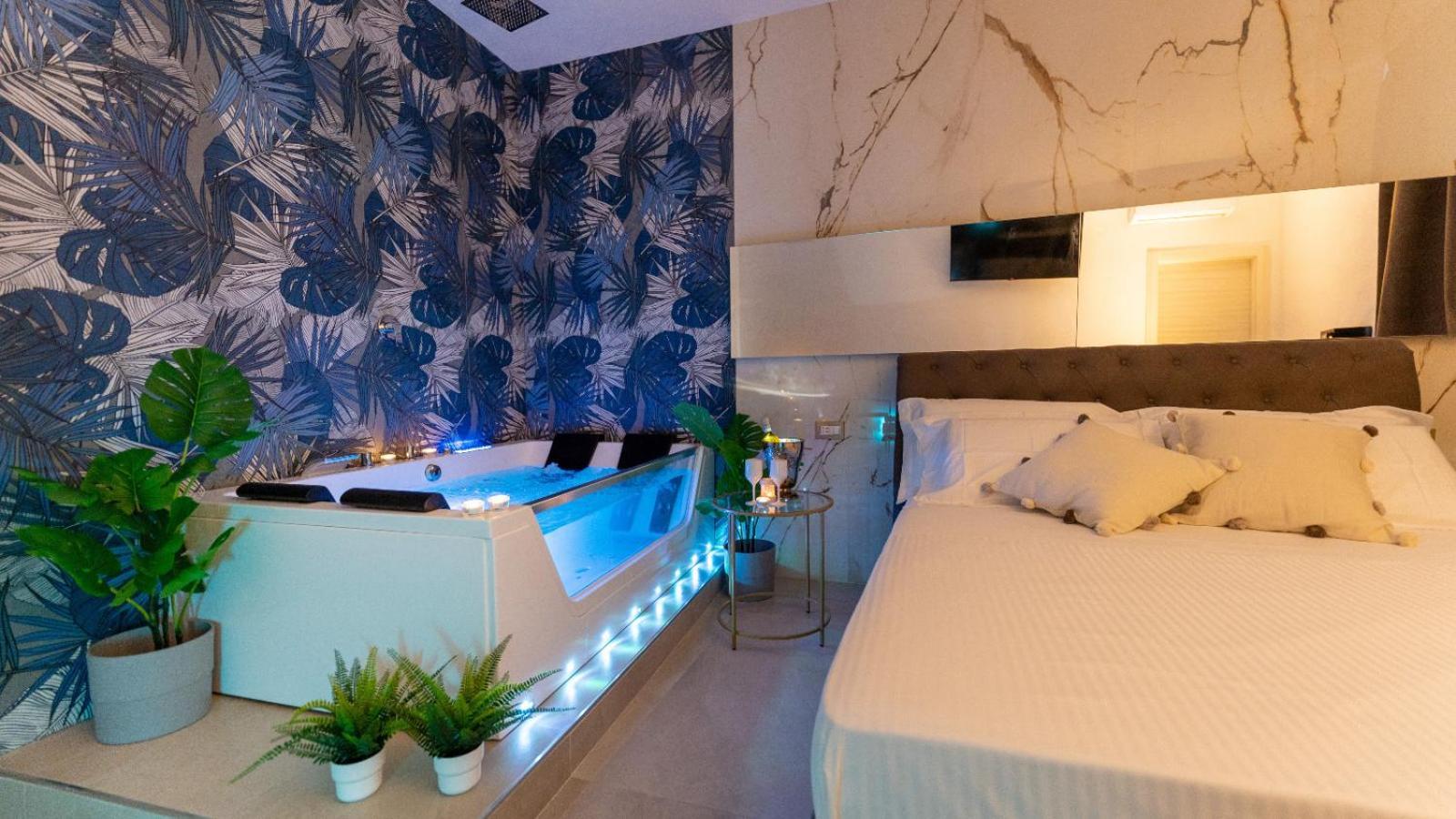 Mazzini Luxury Jacuzzy Suite CTA Exteriér fotografie