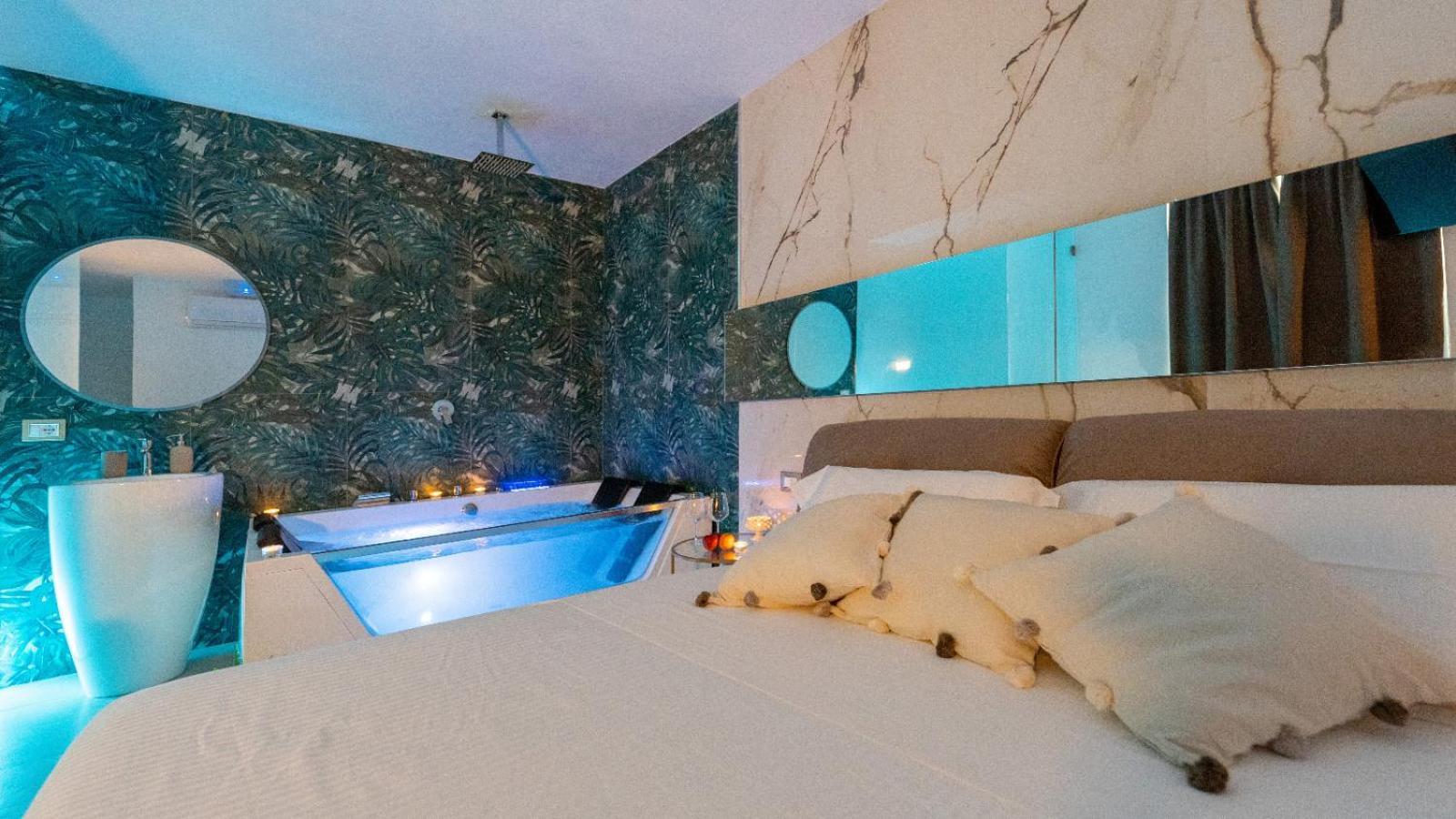 Mazzini Luxury Jacuzzy Suite CTA Exteriér fotografie